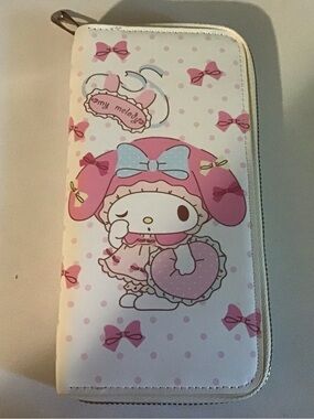 Sanrio My Melody White and Pink Zip-Around Wallet
